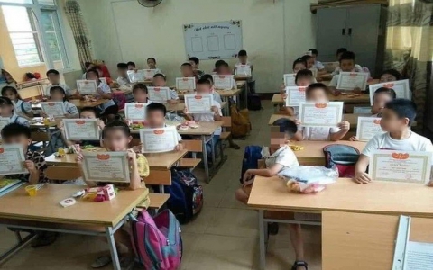 Câu chuyện phía sau tờ giấy khen