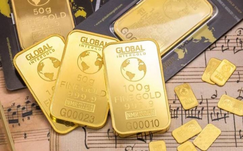Lý giải nguyên nhân giá vàng giảm đột ngột ngày 8/8