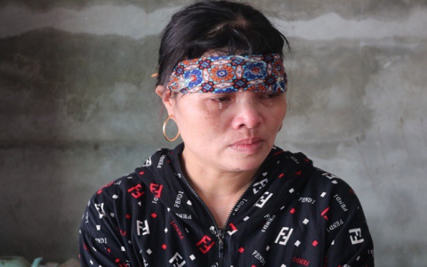 Ứa nước mắt nghe tâm sự và ước mơ của người vợ 20 năm chăm chồng mù, bại liệt