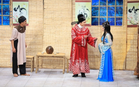 'Trai đẹp' Anh Tú phản ứng bất ngờ khi Diệu Nhi bị gọi tên trên truyền hình