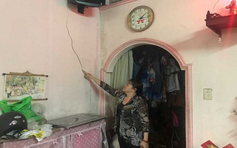 Mức xử phạt đối với hành vi xây dựng gây nứt tường, nhà hàng xóm?